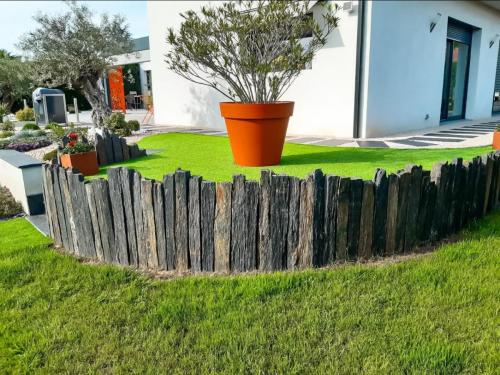 Postes-un-topo-serrado-1